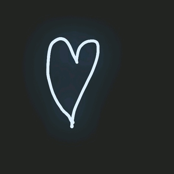 Meet your Posher, Vicky - Picture 1 of 1